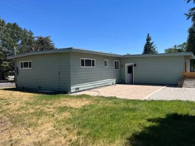 Main picture of 199 Walnut St