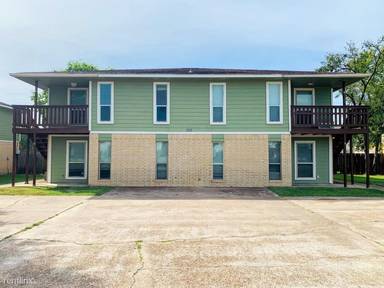 Main picture of 701 San Pedro Dr