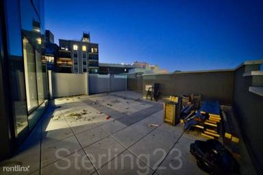 Main picture of 2718 Hoyt Ave S