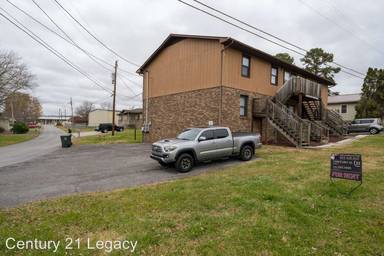 Main picture of 142 Meredith Cir