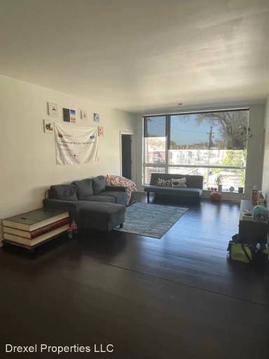 Main picture of 1244-1246 W Devon Ave