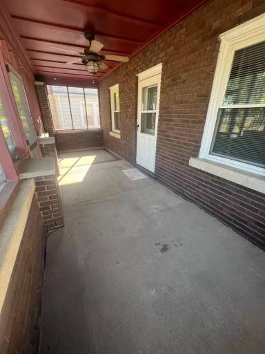 Main picture of 1612 W Washington St