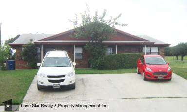Main picture of 211 Horseshoe Dr