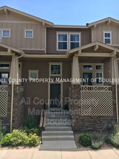 Main picture of 1652 Venice Ln