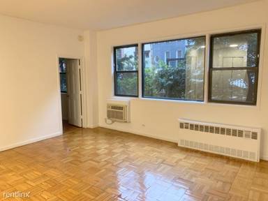 Main picture of 150 E 18th St Apartments