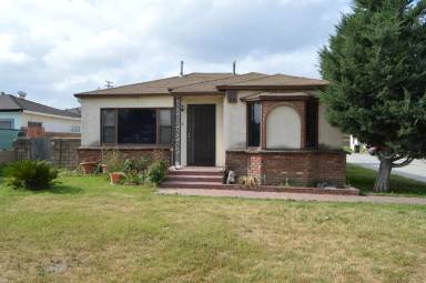 Main picture of 15820 Hayland St