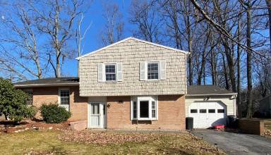 Main picture of 1939 Norwood Ln