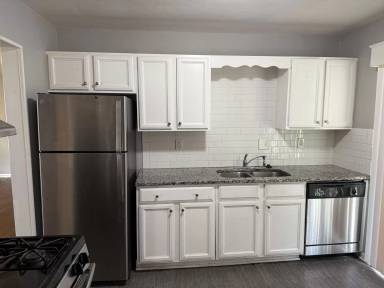 Main picture of 1805 N Kiger Rd