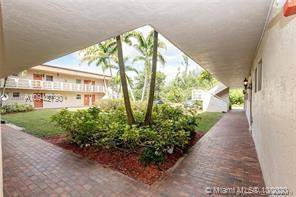 Main picture of 403 SW 148th Ave