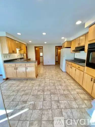 Main picture of 545 Thompsonville Rd
