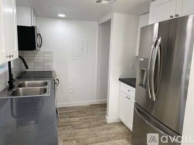 Main picture of 375 W Pierson St