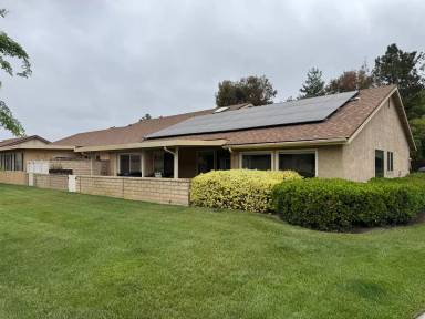 Main picture of 37134 Village 37