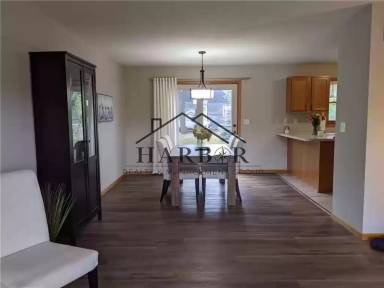 Main picture of 1424 Sunset Ave SE