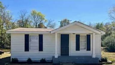 Main picture of 2738 Spring St