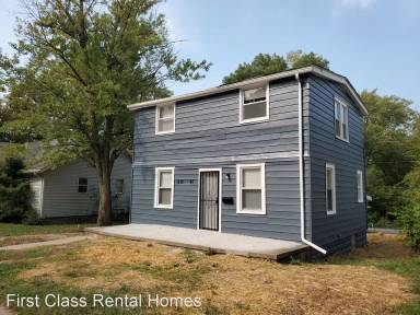 Main picture of 1512 W 45th Ave