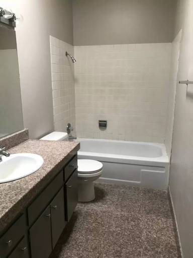 Main picture of 4746 Whitney Ave