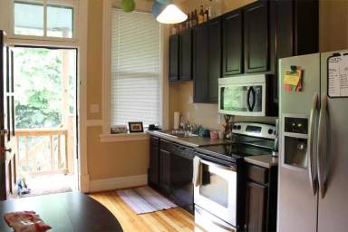 Main picture of Completely Renovated