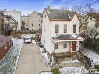 Main picture of 627 Hemlock St