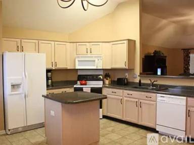 Main picture of 170 Greer Ln