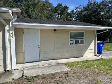 Main picture of 100 12th St