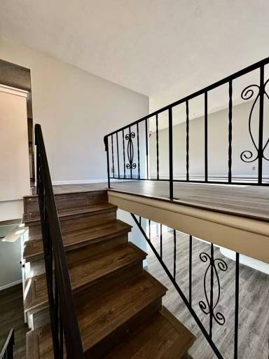 Main picture of 3324 S 159th St