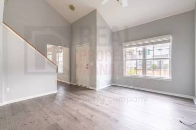 Main picture of 345 Teal Cir