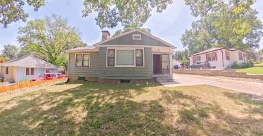 Main picture of 1933 Montgomery Dr