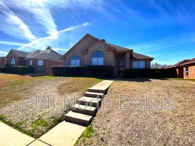 Main picture of 10059 Cambridge Dr
