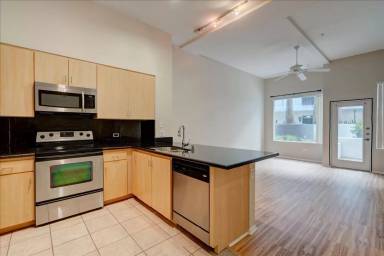 Main picture of Atria Condos