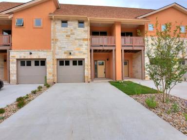 Main picture of 202 Conservation Dr