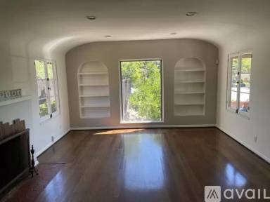 Main picture of 23 Melrose Ave