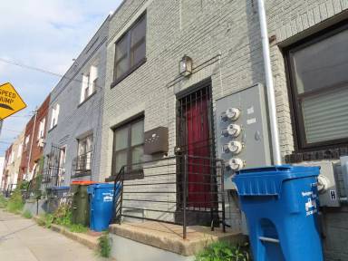 Main picture of 1913 Gallaudet St NE