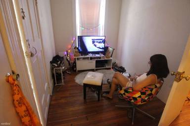 Main picture of 1379 Commonwealth Ave Apartments