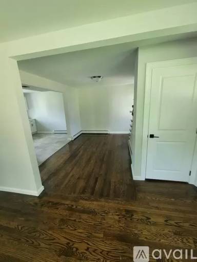 Main picture of 32 Ruth Rd