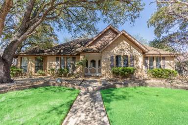 Main picture of 14703 Aegean Way
