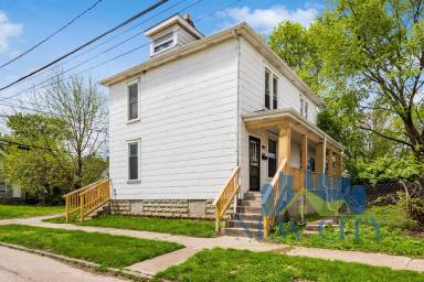 Main picture of 1340 W State St