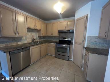 Main picture of 18601 Collins St