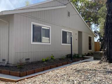 Main picture of 607 Beelard Dr