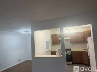Main picture of 436 Danbury Ln