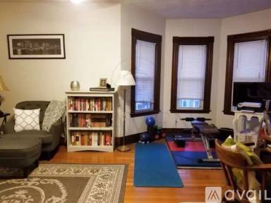 Main picture of 103 College Ave