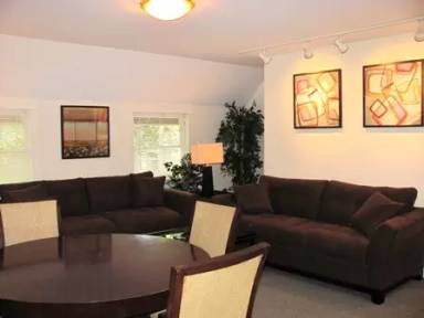 Main picture of 209 Williams St