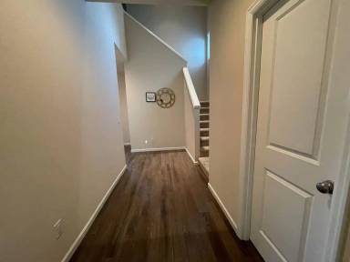 Main picture of 5027 NE 126th Ave