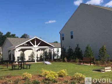 Main picture of 807 Falls Grove Trl