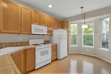 Main picture of 15487 Brianne Ct