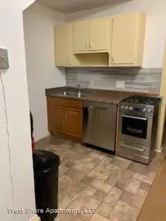 Main picture of 104 Harvard Pl