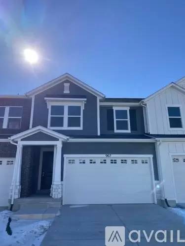 Main picture of 967 W Coral Charm Way