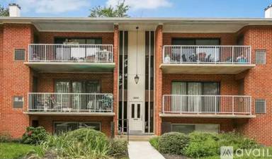Main picture of 204 Cork Ln