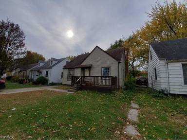 Main picture of 19676 Kingsville St
