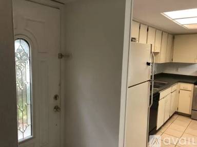 Main picture of 7312 Alvina St