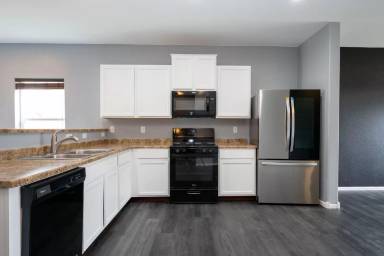 Main picture of 575 Solano Dr